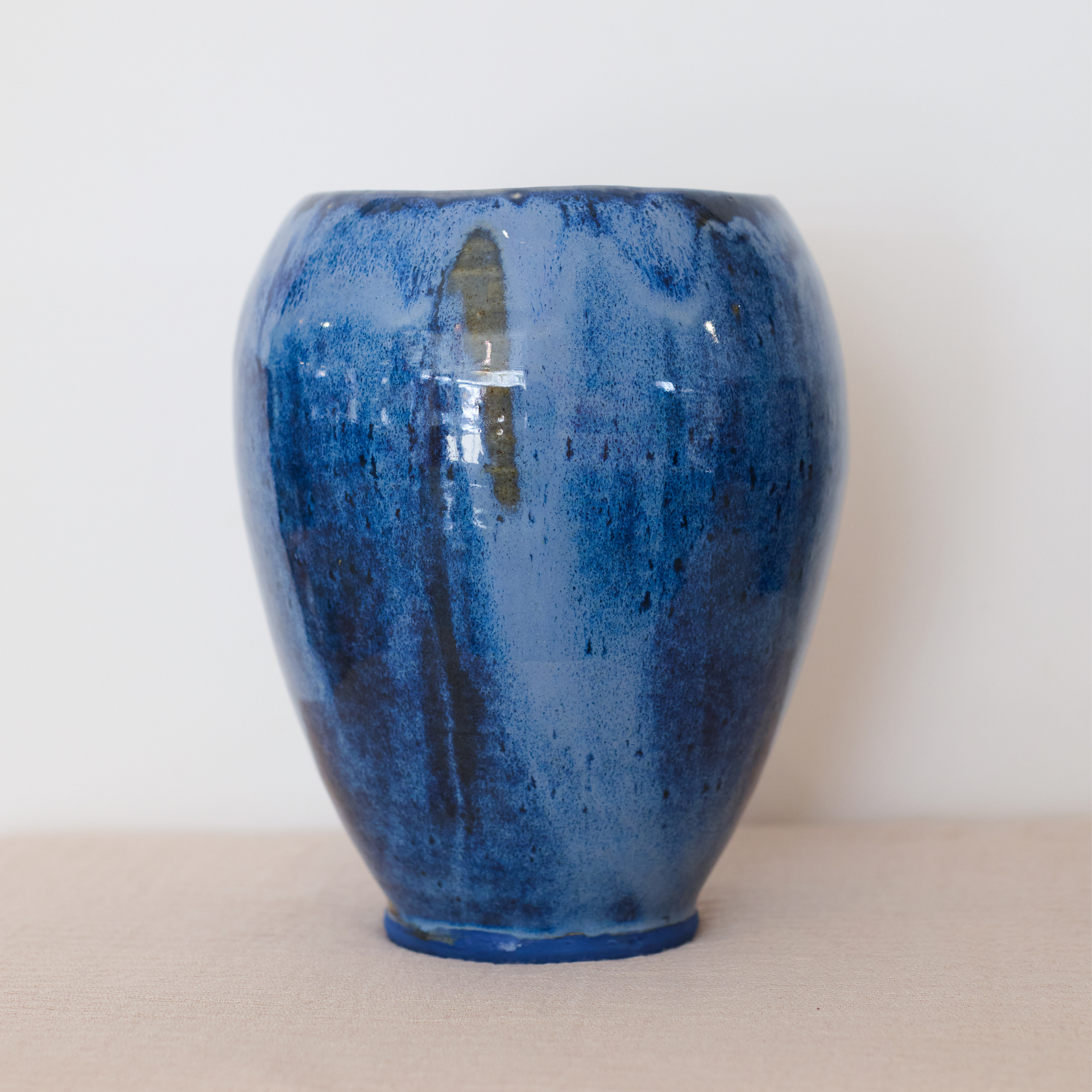 Shade of Blue Sky Vase – Zhenya Ceramics